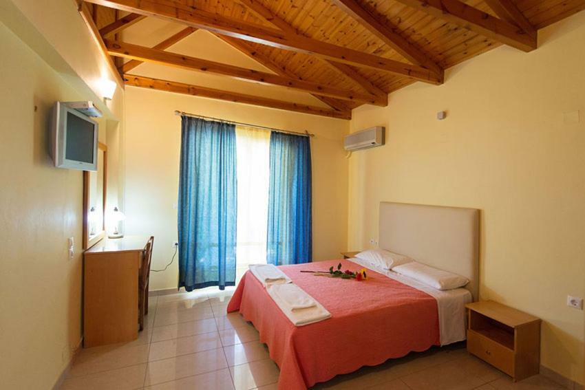 Ilios Hotel & Villas Geni  Екстер'єр фото