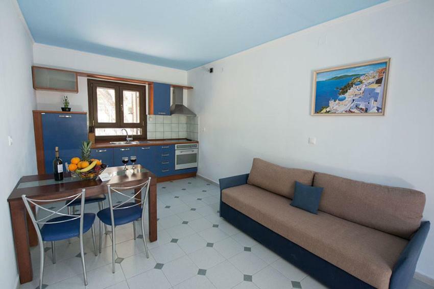 Ilios Hotel & Villas Geni  Екстер'єр фото