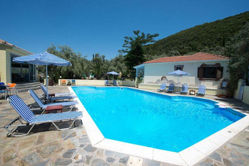 Ilios Hotel & Villas Geni  Екстер'єр фото